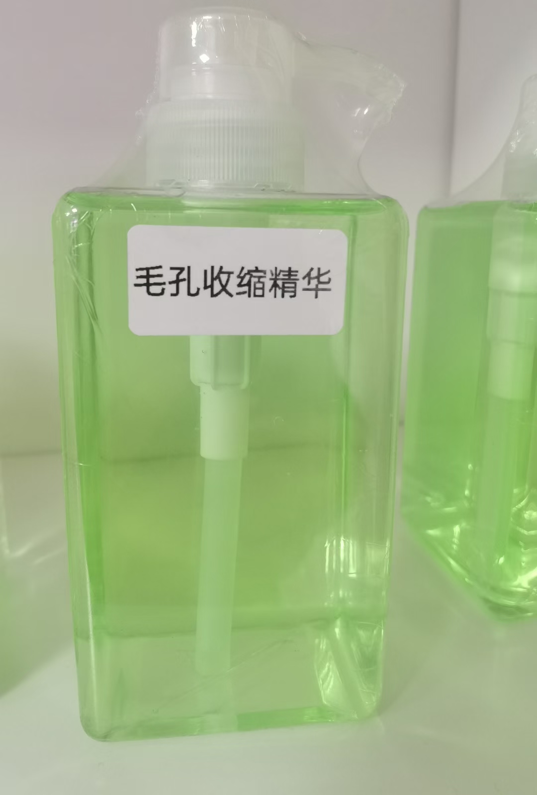 毛孔收縮精華.jpg