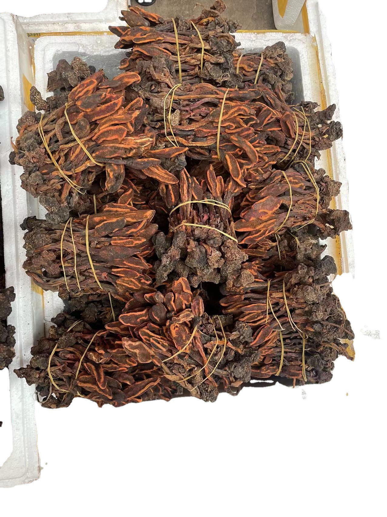 回春草貼牌代加工,見證生產(chǎn)過程