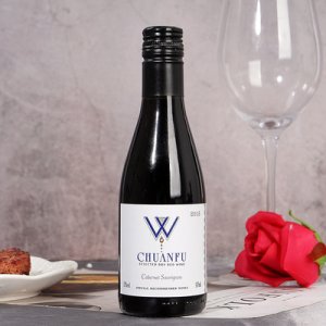 山東騰暉酒業(yè)有限公司